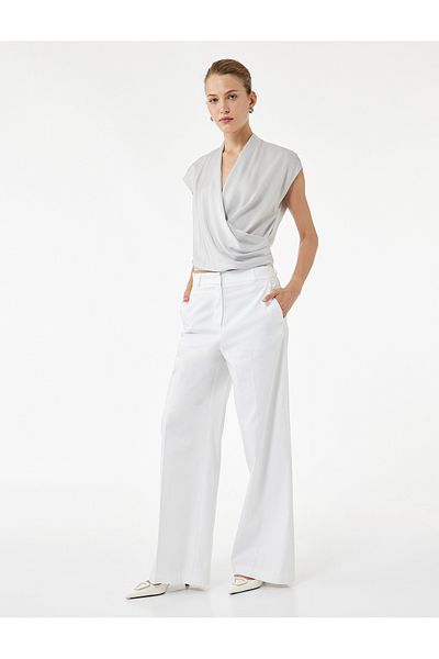 Koton Regular Fit Flowy Draped Sleeveless Double Breasted Blouse