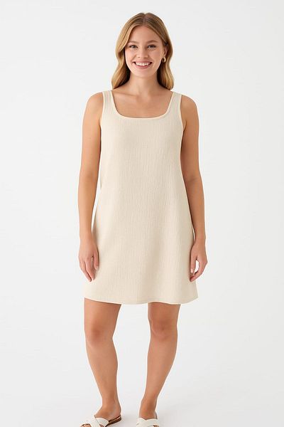 enmodaiçgiyim Rochie scurtă de damă din țesătură muselină din bumbac 100% culoare ecru cu buzunare – rochie casual confortabilă de vară