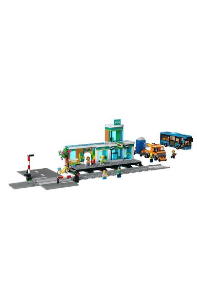 LEGO 60335 City Train Station (907 Pieces)