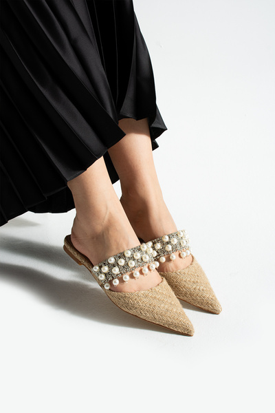 Lorenn Pearl Straw Pearl Detailed Women's Slippers