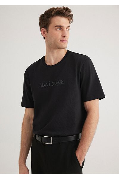 Mavi Schwarzes bedrucktes schwarzes T-Shirt mit normaler Passform 0612527 -900