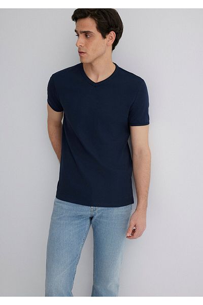 Mavi Marineblaues T-Shirt mit V-Ausschnitt und Rippenmuster – taillierter Schnitt 063748-17588