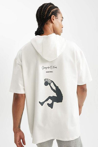 DeFacto Shaquille O'Neal Oversize Hooded Sweatshirt - Back Print, Short Sleeve 3173021