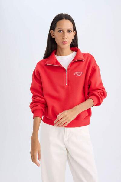 DeFacto Regular Fit Yarım Fermuarlı Dik Yaka Baskılı Kalın Kırmızı Sweatshirt D5299AX24AU