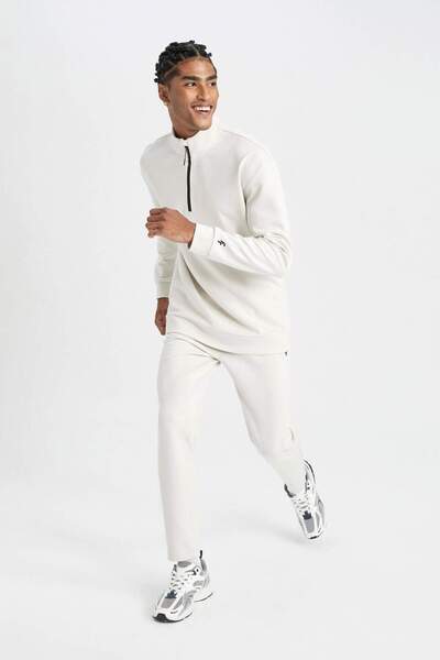 DeFacto Fit Jogger Eşofman Altı Slim Fit Dar Kesim Beli Lastikli Cepli Düz Paça S3309az24au