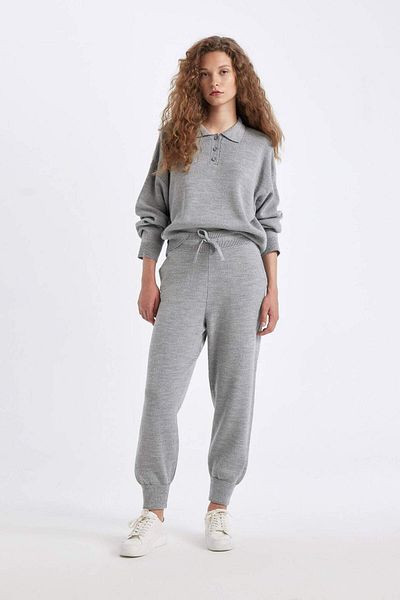 DeFacto Jogger Knitwear Pants Basic Plain with Pockets Elastic Waist Lace-Up R1701Az24Wn