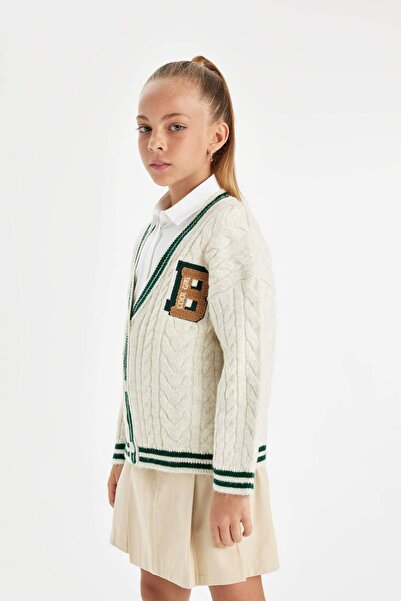 DeFacto Kız Çocuk Triko V Yaka Düğmeli Okul Hırkası C6926A824AU