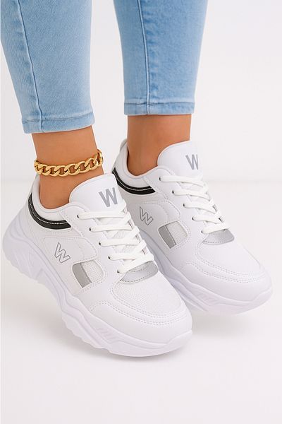 Devida Women's White Sports Shoes 5 cm High Air Sole Casual Sneaker Gx110