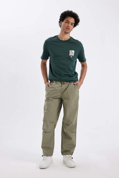 DeFacto Hose mit weitem Bein, Fallschirmtaille, Schnürung, weites, weites Bein C9151ax24au
