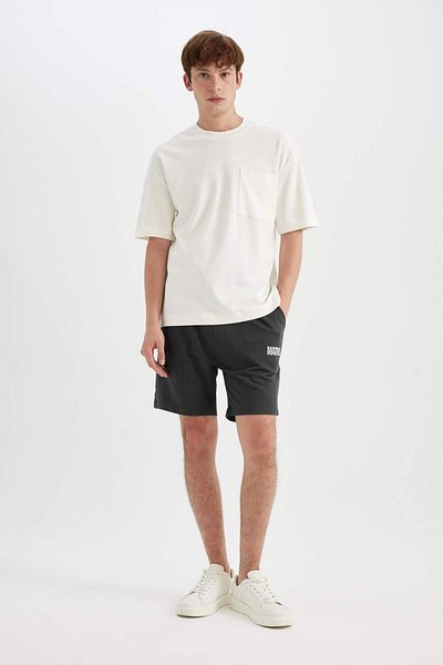 DeFacto Marvel Logo Patterned Regular Fit Shorts C5866AX24HS