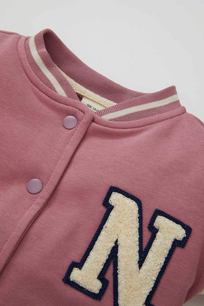 DeFacto Baby Mädchen Schule College Kragen bestickt Snap Closure saisonale leichte Bomber Strickjacke D2852A524AU