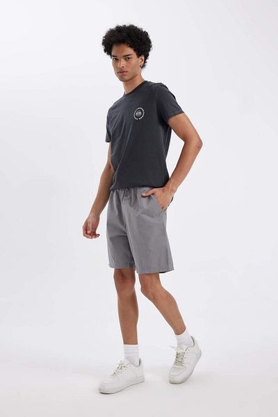 DeFacto Bermudashorts aus Gabardine mit entspanntem Schnitt - D4697AX24HS