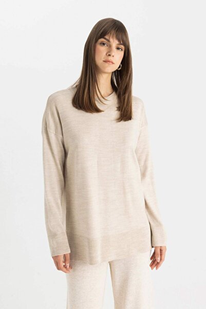 DeFacto Regular Fit Bisiklet Yaka Yırtmaçlı Basic Düz Triko Kazak Tunik C5165AX24AU