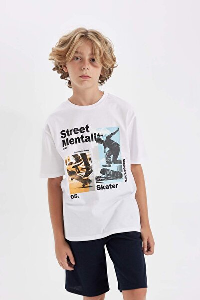 DeFacto Boys' 2-Piece Set Crew Neck Printed Short-Sleeved T-Shirt Shorts D3929A824Hs