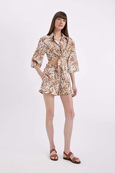 DeFacto Voile-Shorts mit hoher Taille – Kurzes Bein D3175AX24SM