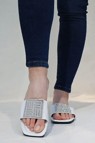 Moda Anna Square Stone Buckle Summer Women's Slippers Flat Bottom Slippers White