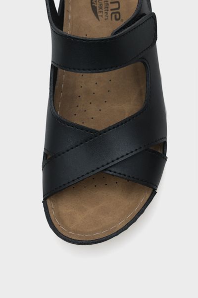 Capone Outfitters صنادل للأم بكعب عريض ناعم تشريحيًا ومريح