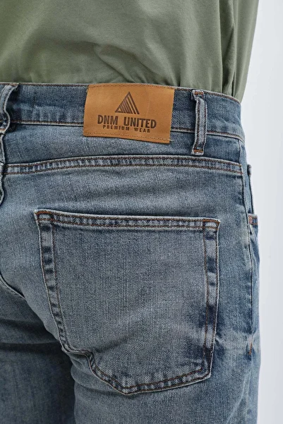 DNM UNITED Boyfriend Slim Fit Jeans - Light Blue
