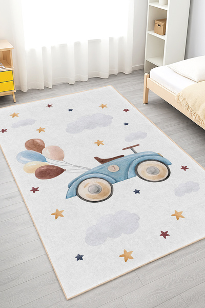 Realhomes Mavi Araba ve Balon Desenli Çocuk Odası Yıkanabilir Kaymaz Taban Halı