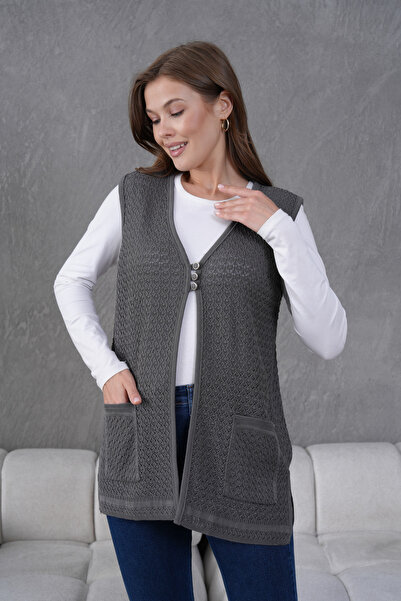 Lamierra Mercerized Woven - Mother Classic Vest with Three Buttons on the Front and Double Pockets