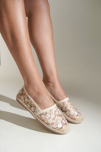 Capone Outfitters Pasarella Women's Espadrille