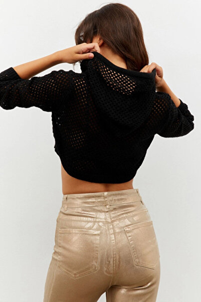 Cool & Sexy Women's Black Hooded Mesh Short Blouse YV153