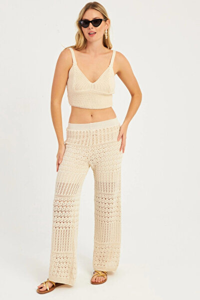 Cool & Sexy Women's Ecru Curved Knitwear Pants YZ3062