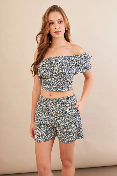 Cool & Sexy Women's Ecru-Blue Patterned Crop Shorts Set Ev100