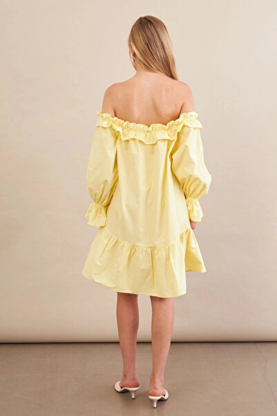 Cool & Sexy Kadın Sarı Madonna Yaka Midi Elbise PSG1012