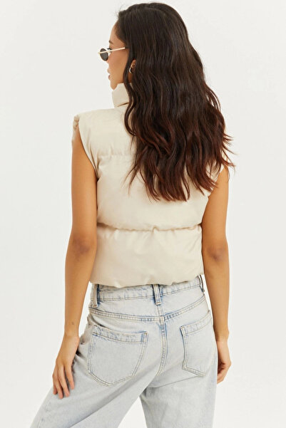 Cool & Sexy Women's Vanilla Puffer Vest DAF4910