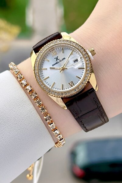 Daniel Klein Kasası Gold Kordonu Kahverengi Renk 30 Mm Kadın Kol Saati ve Bileklik
