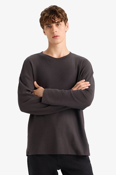DeFacto Boxy Fit Relaxed Fit Crew Neck Cotton Long Sleeve T-Shirt E8437Ax25Au