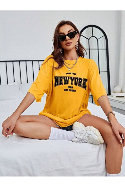CLAYES 1968 Young New York - Yellow Printed Oversize Crew Neck T-Shirt