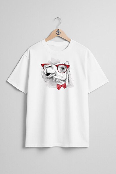 Bahriyeli Collection تي شيرت للجنسين بتصميم ثدي على شكل جملي ونظارات وربطة عن...