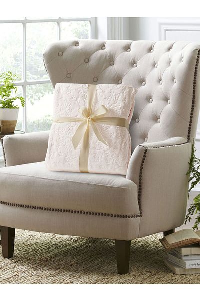 Donetella Single Size Fleece Blanket 170x210 cm, Floral Texture Soft & Cozy, 350 GSM for Bed & Sofa