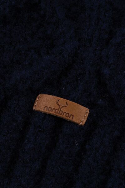 Nordbron Жіноча темно-синя шапка з помпоном, зимова, гладка, м'яка, вовняна, з логотипом, базова, з візерунком Nolly.