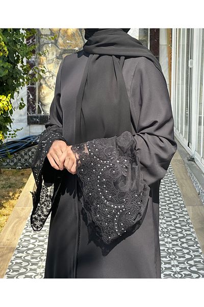 NAKŞİDİL Abaya with Laced Stones