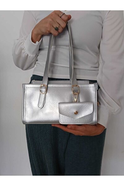 KTHAYA حقيبة كتف من الجلد الصناعي من تشارملي