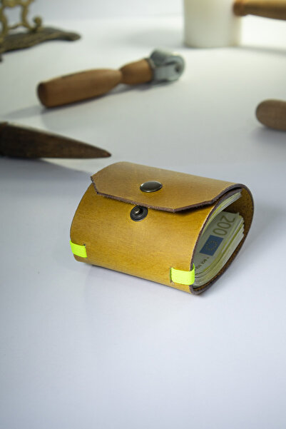 Tauran Genuine Leather Unisex Women's Men's Handmade Wallet with Magnetic Mon...