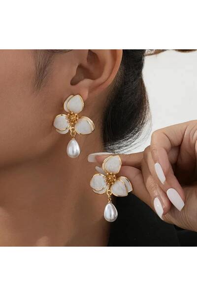 HOBİSY GIFT SHOP Elegant White Flower and Pearl Dangle Earrings – Gold Color Plated |   Stylish & Modern Design