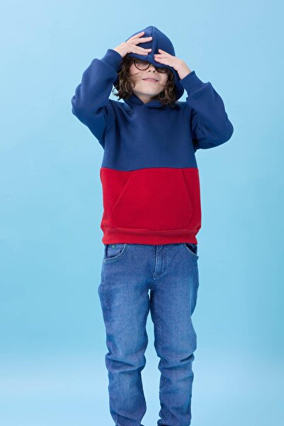 Perendi Unisex Hooded Kangaroo Pocket Color Block Hooded Winter Sweatshirt - Indigo/Red