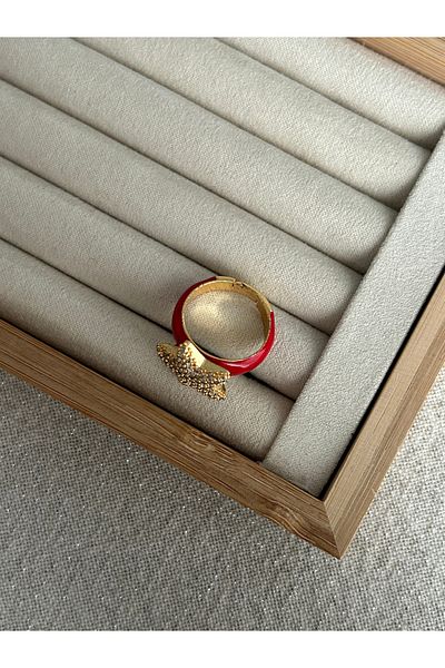 ringbox خاتم نجمة من الحجر المينا الأحمر