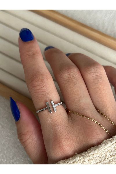 ringbox خاتم نصف حجر موديل T فضي اللون
