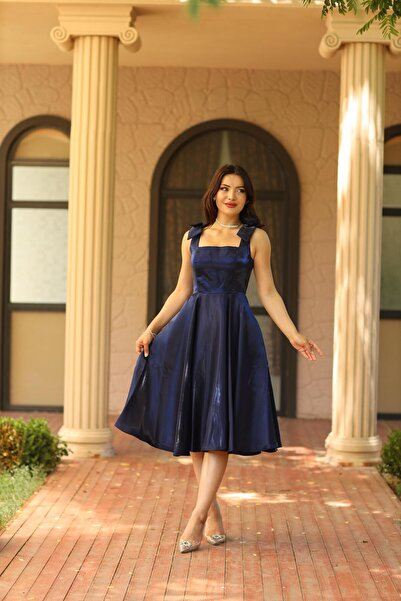 sağlam tasarım Lacivert Parlak Saten Kloş Elbise