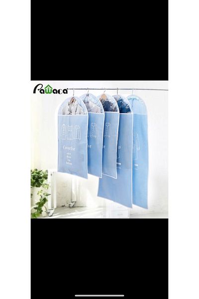 Generic This garment cover protects your clothes from dirt and dust.