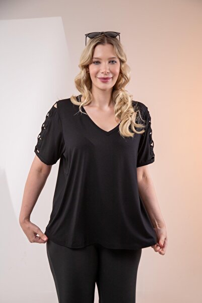 Roxxlen Γυναικεία μπλούζα με λεπτομέρεια με μανίκια σε μαύρο χρώμα