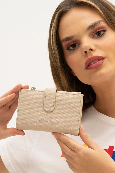 Benetton Beige Women's Wallet Bnt_1300-0031