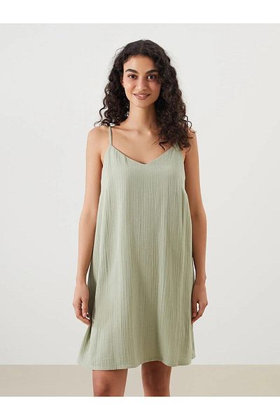 LC Waikiki Lcw Dream Women's Nightdress with V-Neck and Textured Strap (S5)