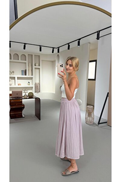 Sezgi Tekin Fusta midi din satin cu textura ridată cu talie elastică, liliac