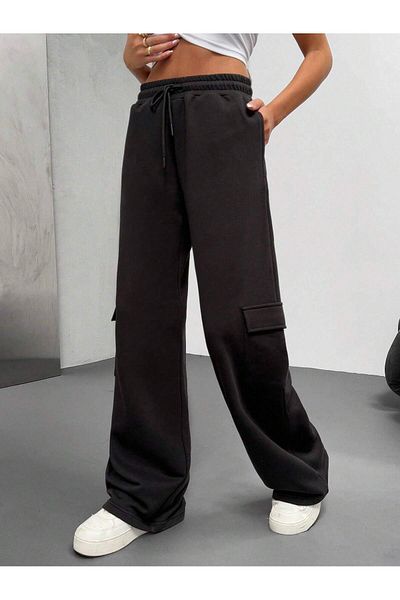 Mood Lab Black Sweatpants with Wide Legs, Cargo Pockets and Elastic Waist Back to School